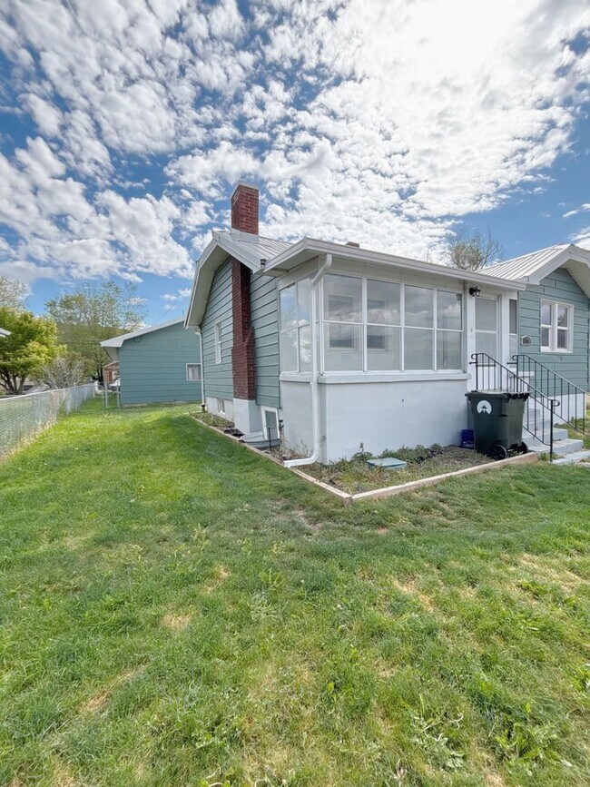 Foto del edificio - Charming 3 Bed, 2 Bath Home in Pocatello!