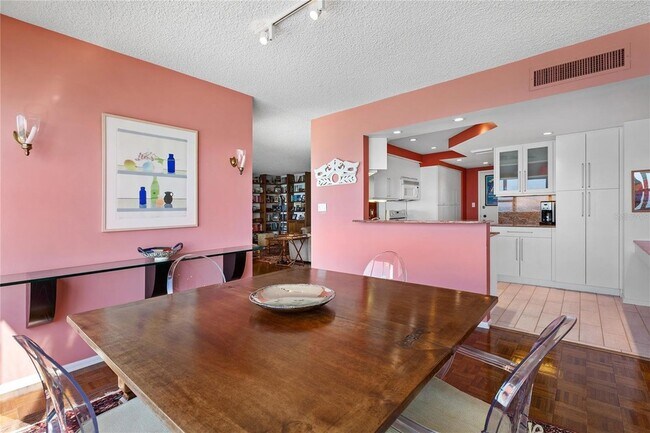 Foto del edificio - 601 Longboat Club Rd