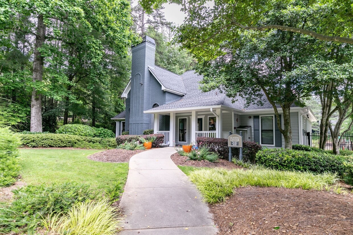 The Pointe At Preston Ridge Apartments Alpharetta, GA