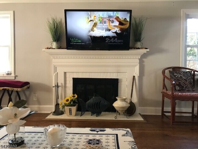 Foto del edificio - 751 Fairmount Ave