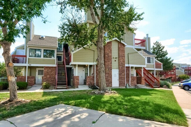 Foto del edificio - 2 Bedroom, 2 Bath condo in Aurora, City Ce...