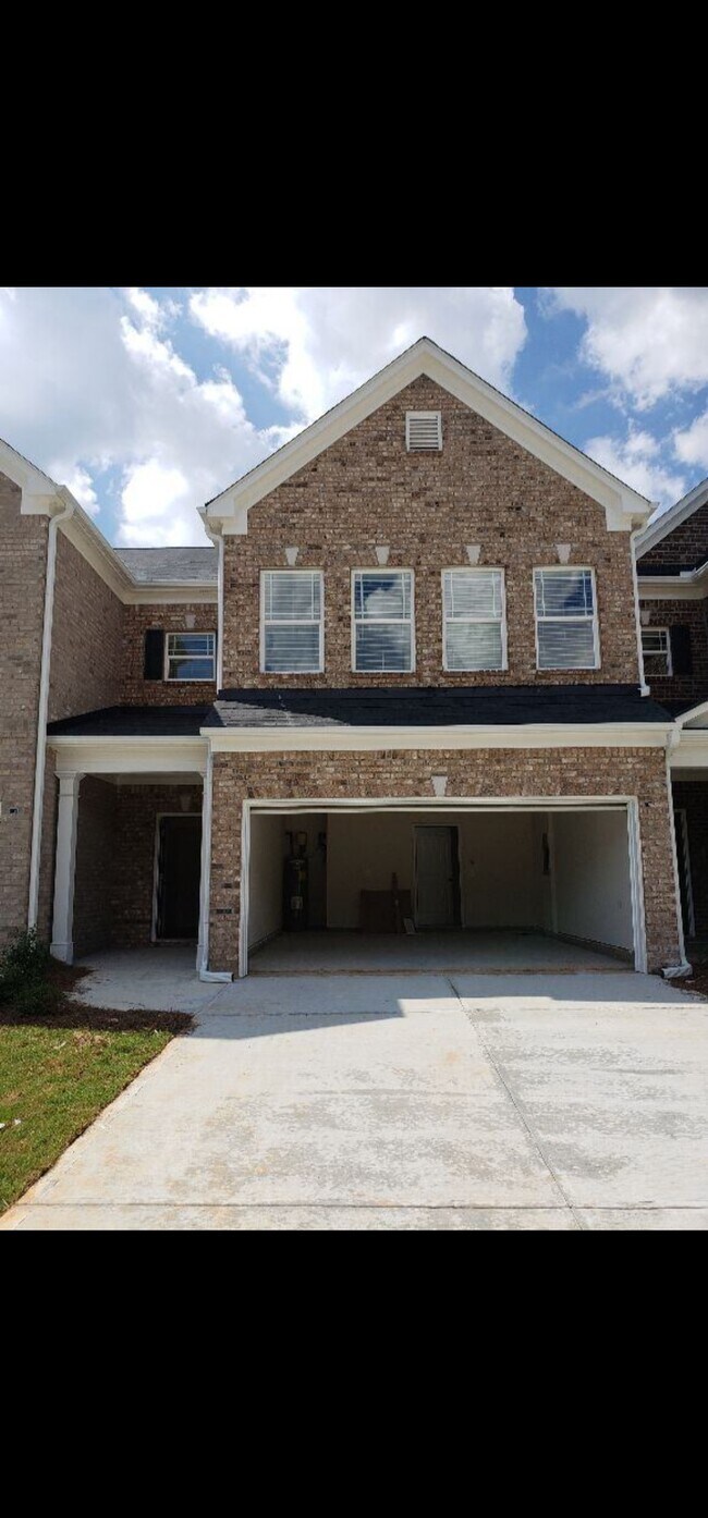 Frente de la unidad - 263 COOLWATER LN