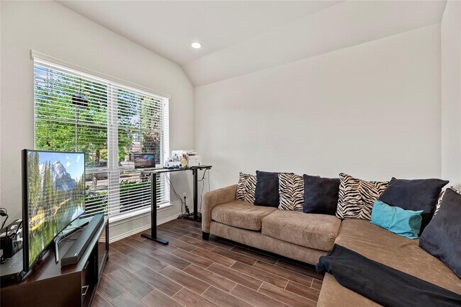 Foto del edificio - 19311 Blueberry Cedar Dr
