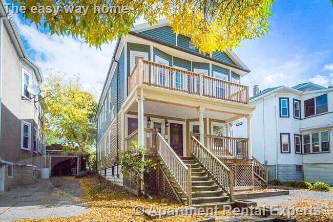 Building Photo - 299-301 Alewife Brook Pkwy Unit #2
