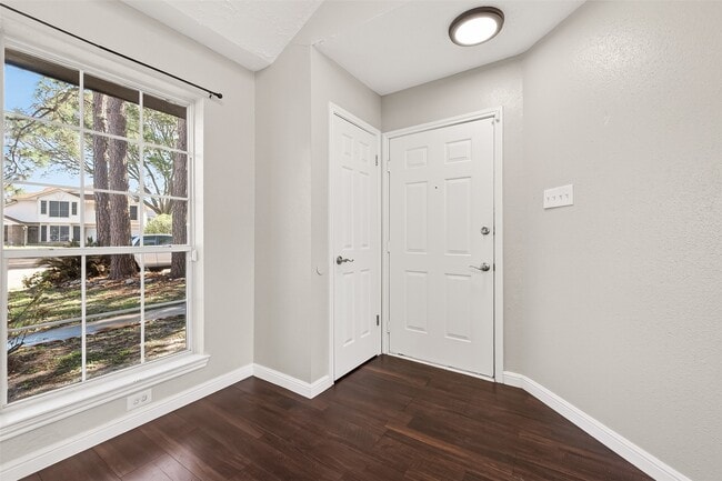 Building Photo - 1507 Windys Way
