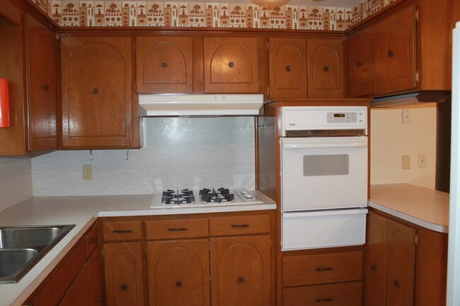 Photo - Fresh, Clean, Updated! House