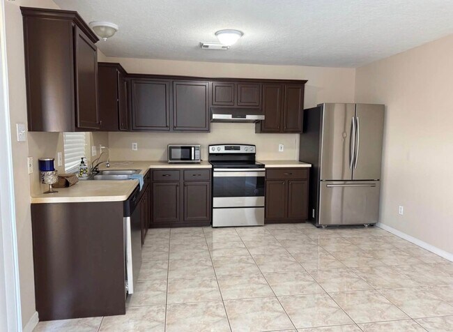 Foto del edificio - 11906 Kewalo Basin Ln