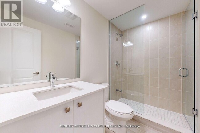 Building Photo - 582 Kleinburg Smt Wy