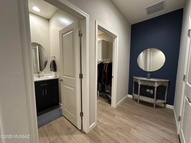 Foto del edificio - 2238 W Azure Creek Loop