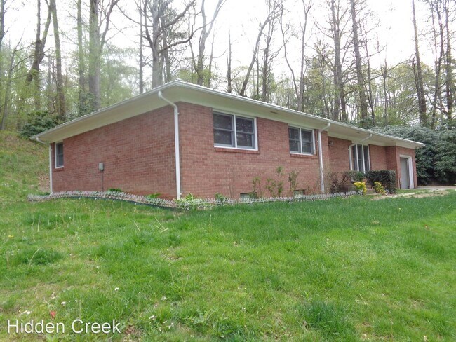 Building Photo - 3 br, 1.5 bath House - 2970 Highway 194 North