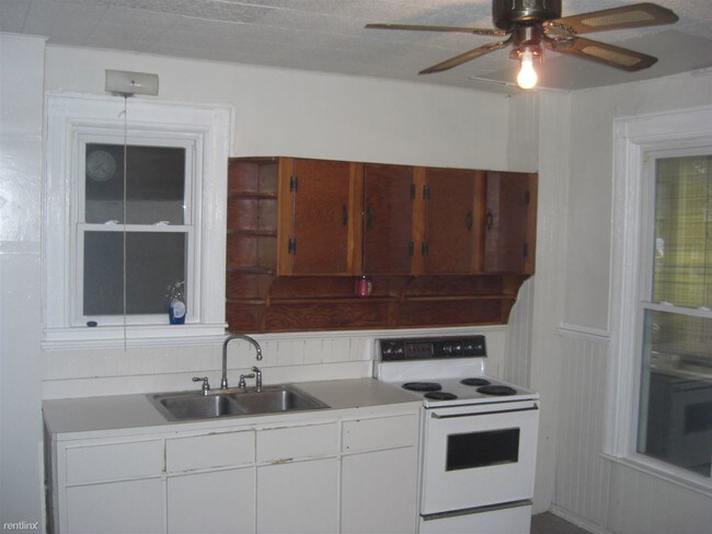 Foto del edificio - 111 Eldredge St