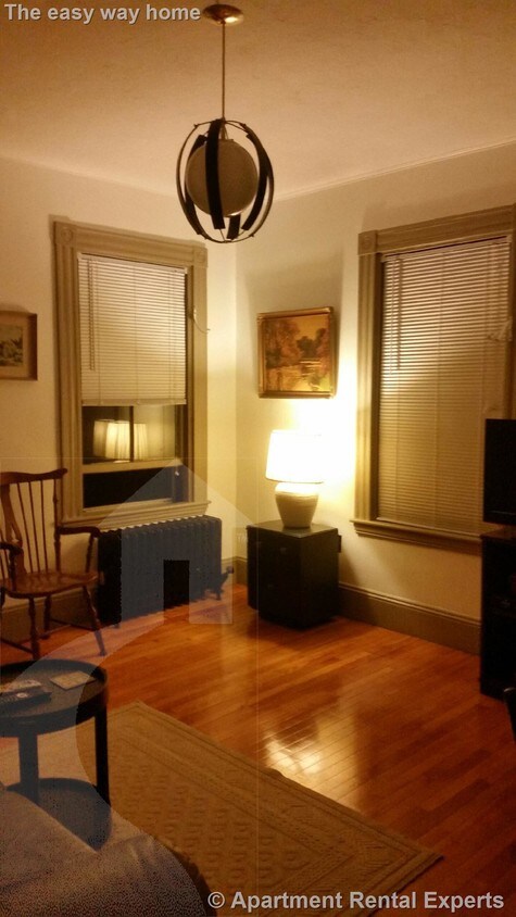 Primary Photo - 58 Antrim St