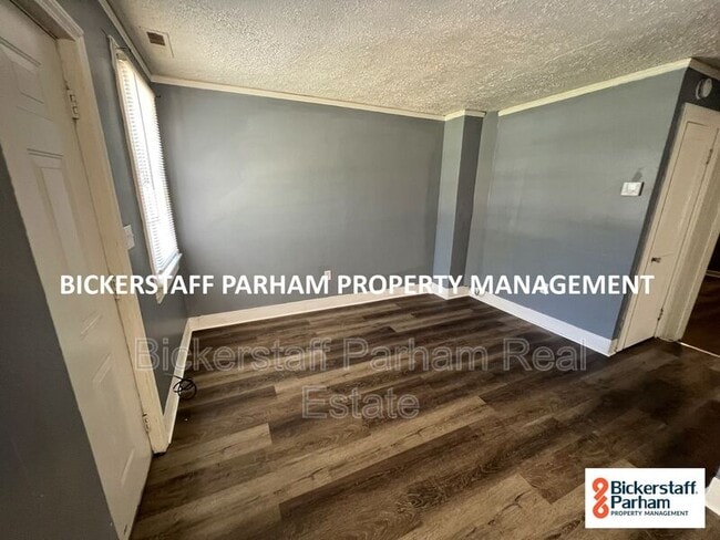 Foto del edificio - 248 Margaret Ave