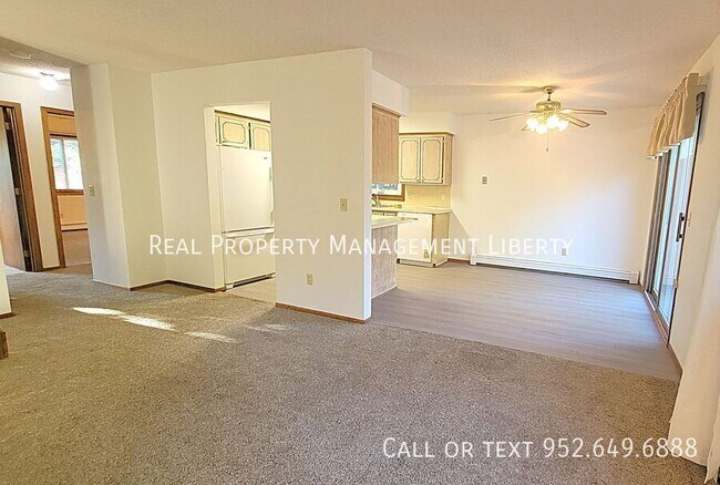 Foto del edificio - 15229 Bludorn Circle-