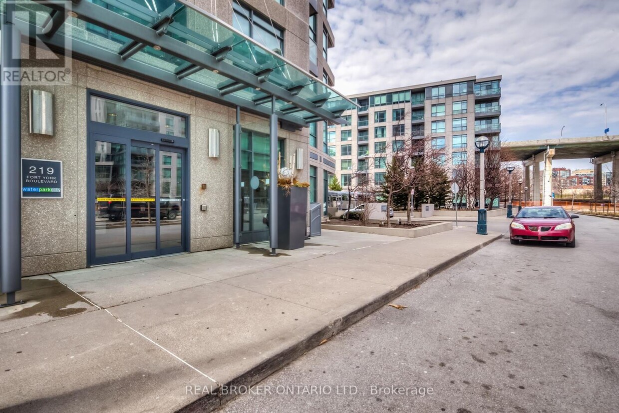 Photo principale - 219-2219 Fort York Blvd