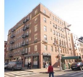 Building Photo - 115 Henry St
