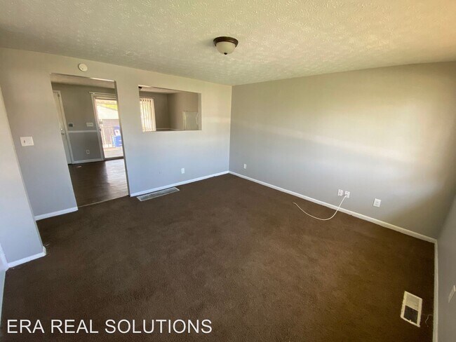 Building Photo - 3 br, 1 bath House - 3427 Bridgemore Drive