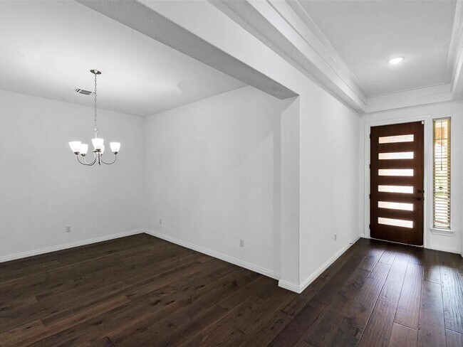 Building Photo - Open Concept Family Dream Home in Leander