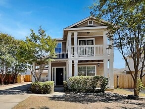 Building Photo - 2844 Deerfern Ln