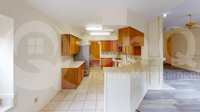 Foto del edificio - 1633 Palisades Dr
