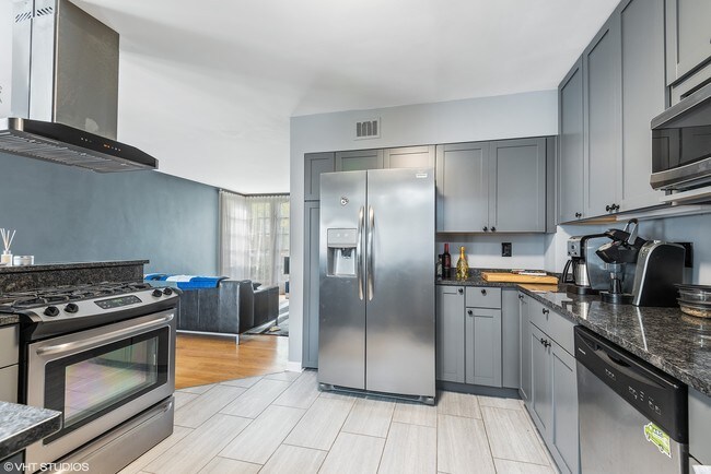Foto del edificio - 9433 Lincolnwood Dr