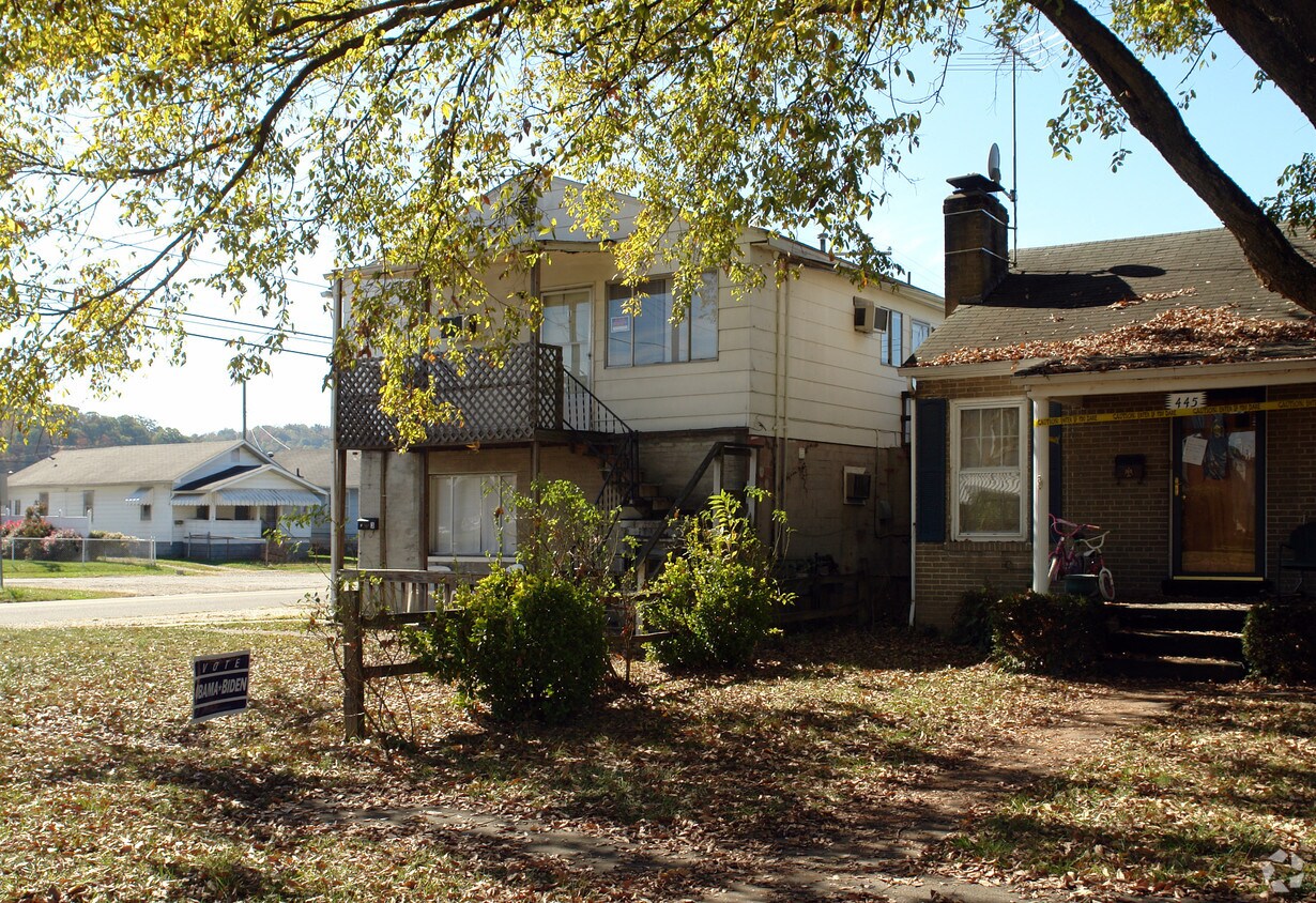 447 Alabama St, Huntington, WV 25704 Apartments in Huntington, WV