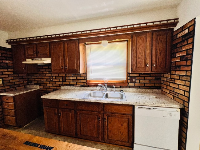 Foto del edificio - 5123 N 83rd St