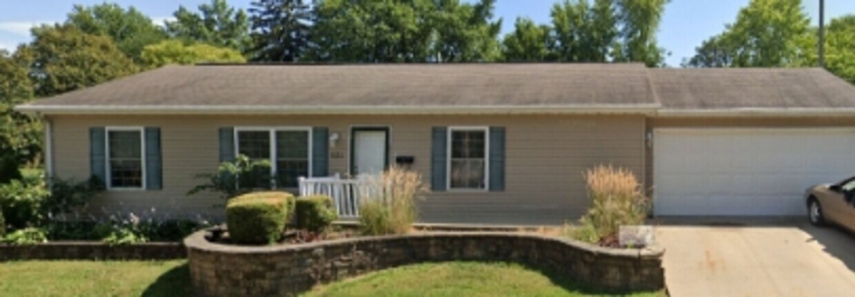 Foto principal - 601 Fairview Ave