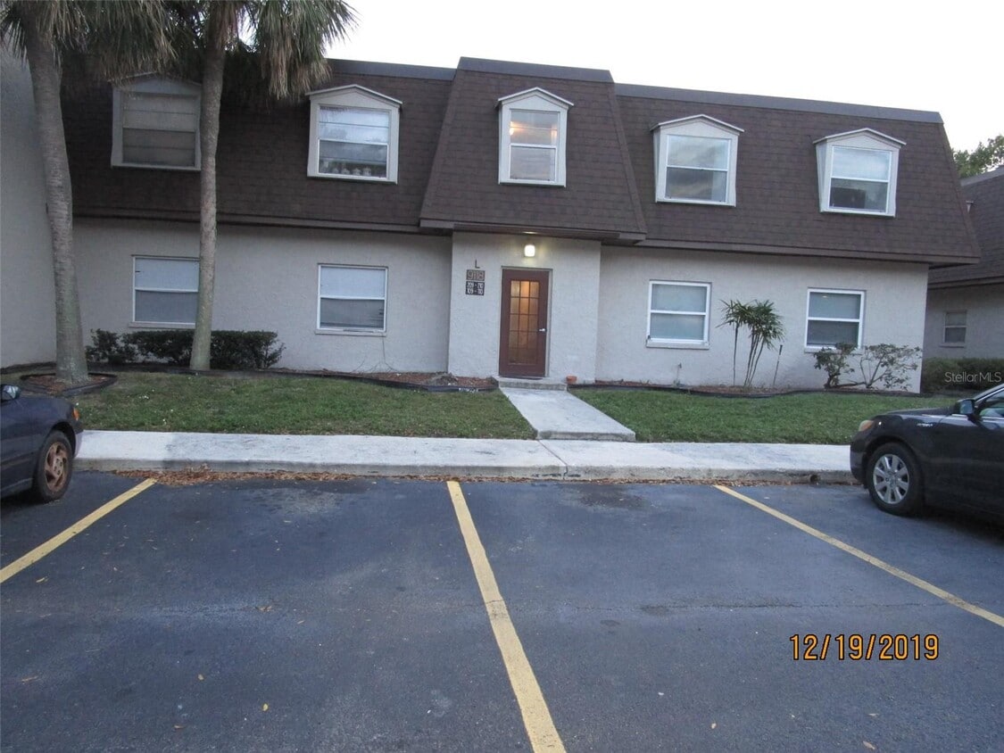 9118 Tudor Dr Unit L210, Tampa, FL 33615 Condo for Rent in Tampa, FL