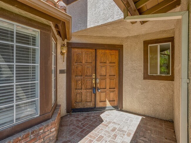 Building Photo - Cul-De-Sac Home for Lease