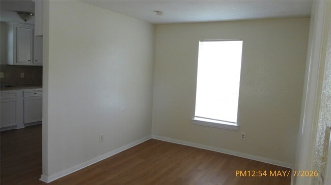 Building Photo - 2308 Stevens St
