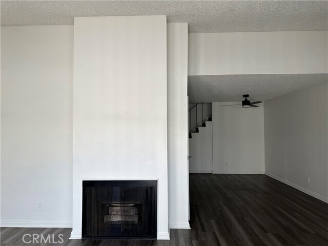 Building Photo - 25018 Eshelman Ave