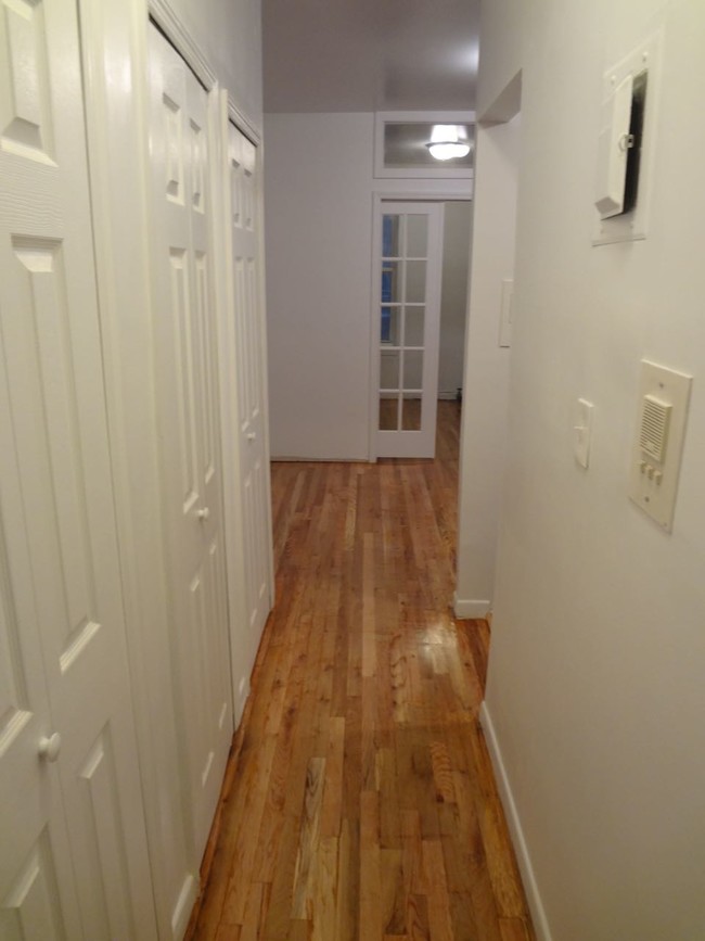 Foto del edificio - 247 W 26th St