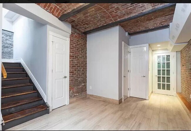 Building Photo - East 18th Street