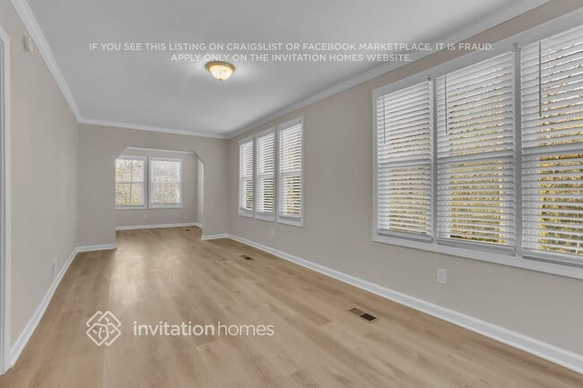 Foto del edificio - 6062 Silver Spur Dr