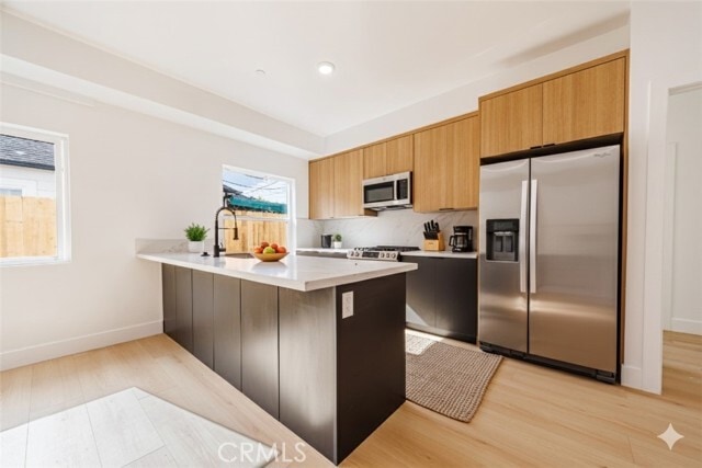 Foto del edificio - 1557 S Ogden Dr