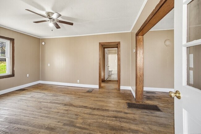 Foto del edificio - 11494 New Garden Rd