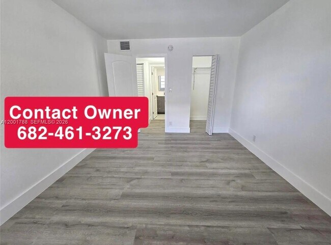 Building Photo - 11530 SW 138th St