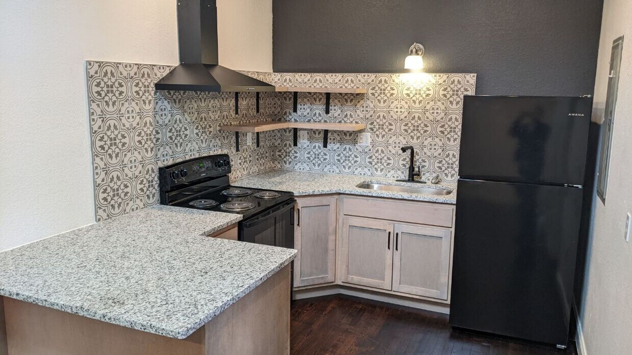 Foto principal - 1 Bedroom Apartment off Dayton Boulevard i...