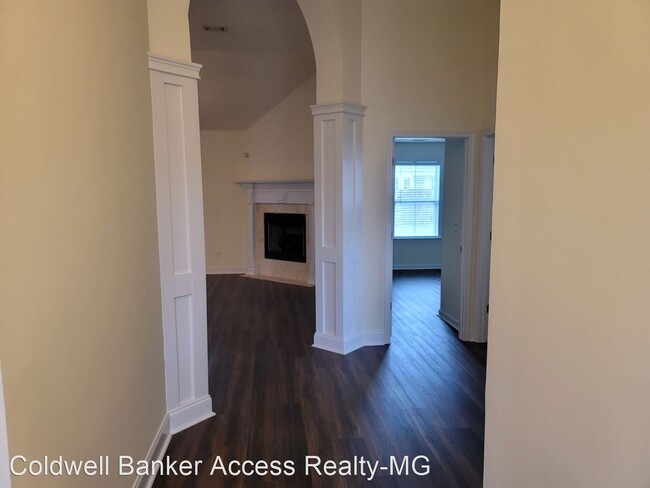 Building Photo - 3 br, 2 bath House - 107 Mount Pilot