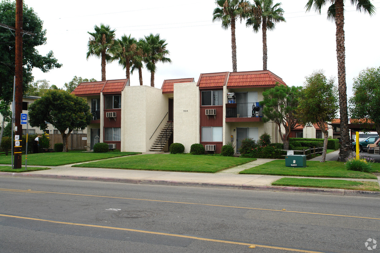 Building Photo - Sunrise Apartments