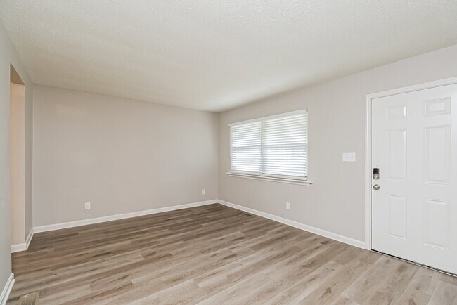 Foto del edificio - 601 Kentbrook Dr