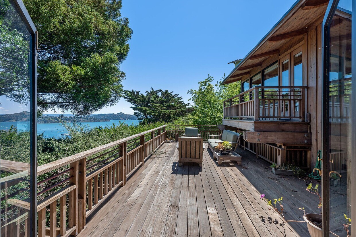 44 Wray Ave, Sausalito, CA 94965 House Rental in Sausalito, CA