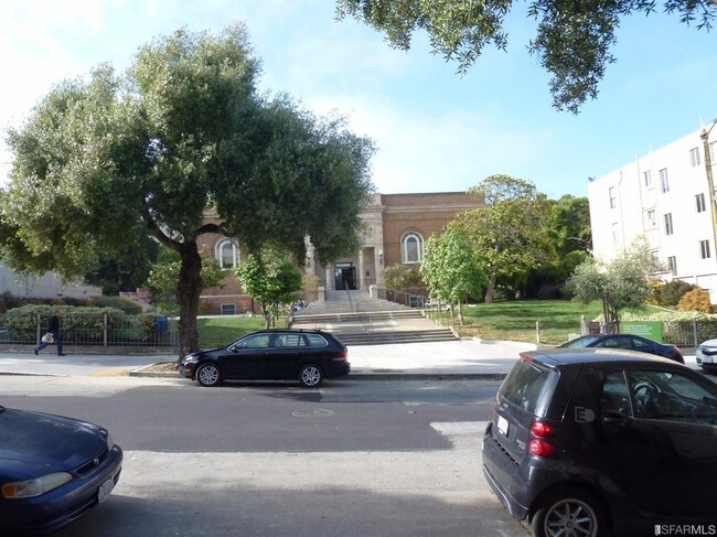 Foto del edificio - 3163 Sacramento St