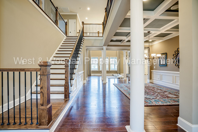 Building Photo - 3740 Trenton Rd