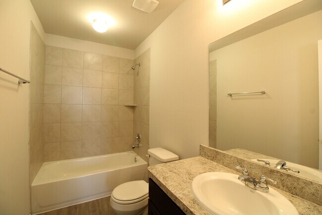 Foto del edificio - 13414 Musky Dr