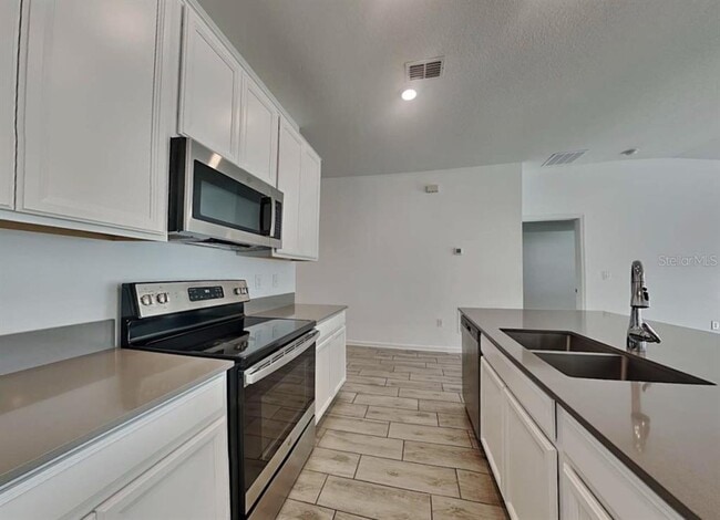 Building Photo - 510 Donna Dr