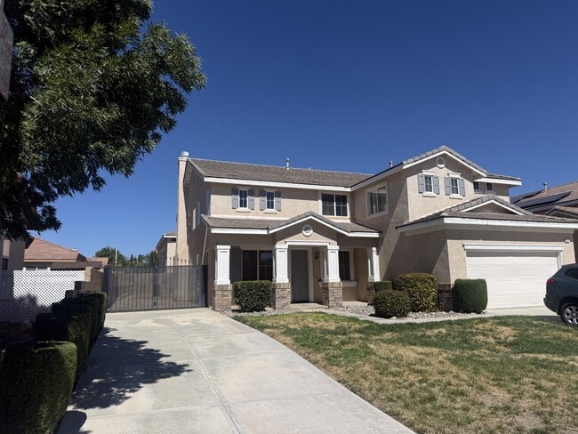 Building Photo - 43725 Windrose Pl