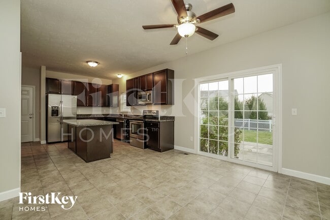 Foto del edificio - 4642 Haley Way
