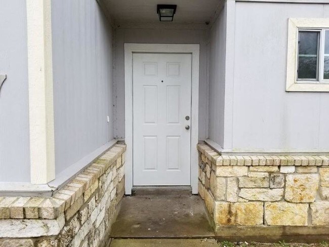 Building Photo - 4947 S Cancun Dr